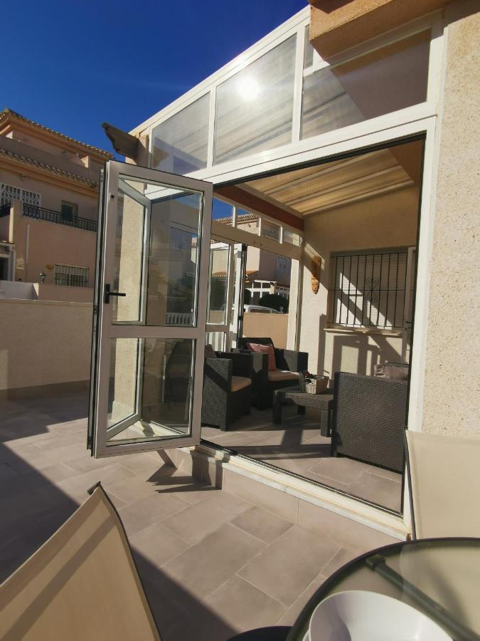 Casa Axel Villa โอริอุเอลา ภายนอก รูปภาพ