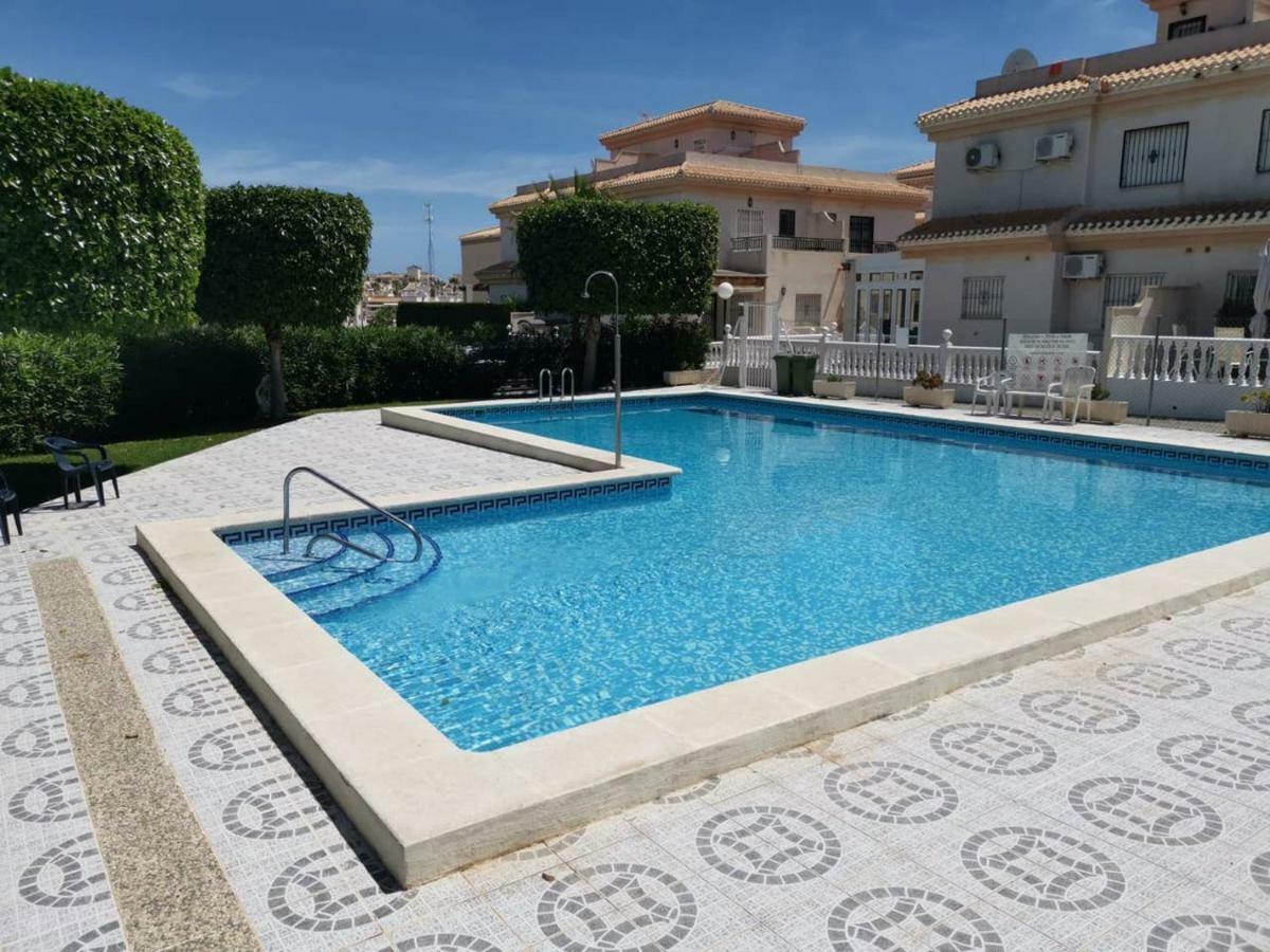 Casa Axel Villa โอริอุเอลา ภายนอก รูปภาพ